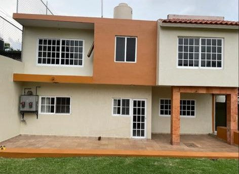 CASA EN RENTA